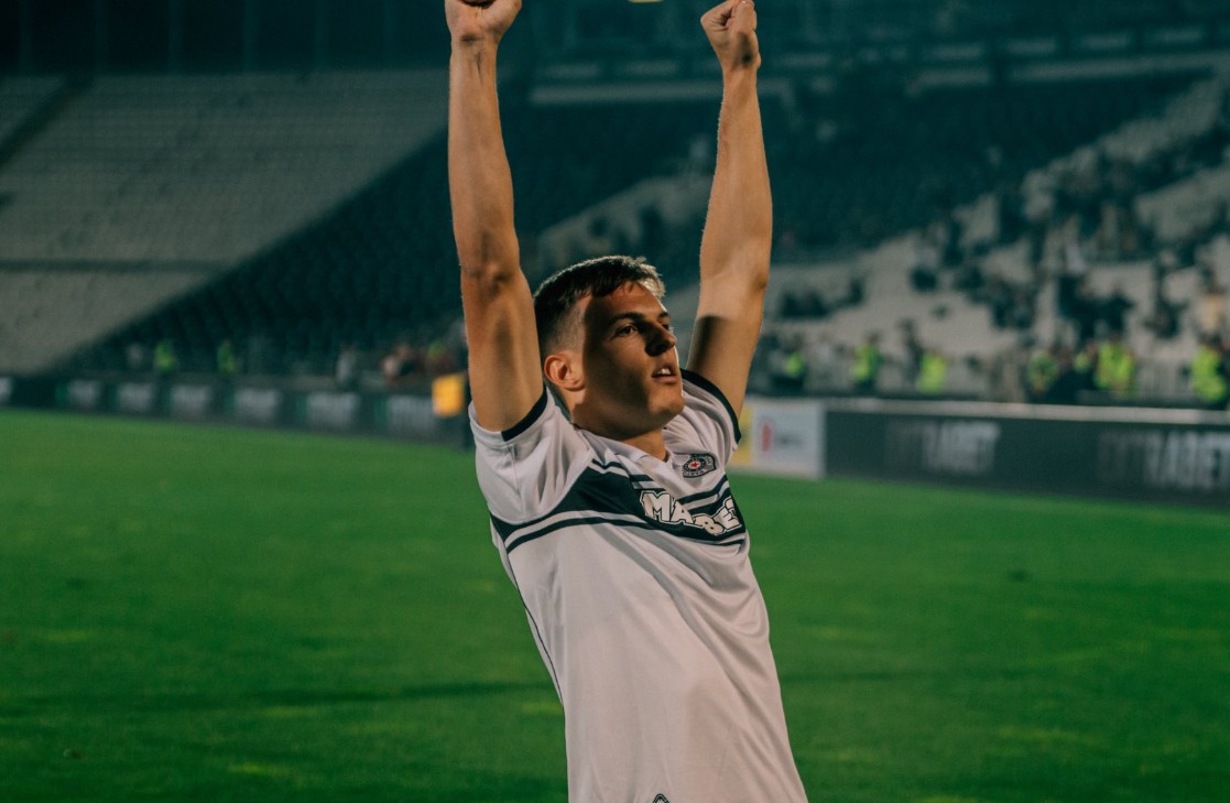 Фудбалер на Партизан може да потпише за Милан, има клаузула од 20 милиони евра