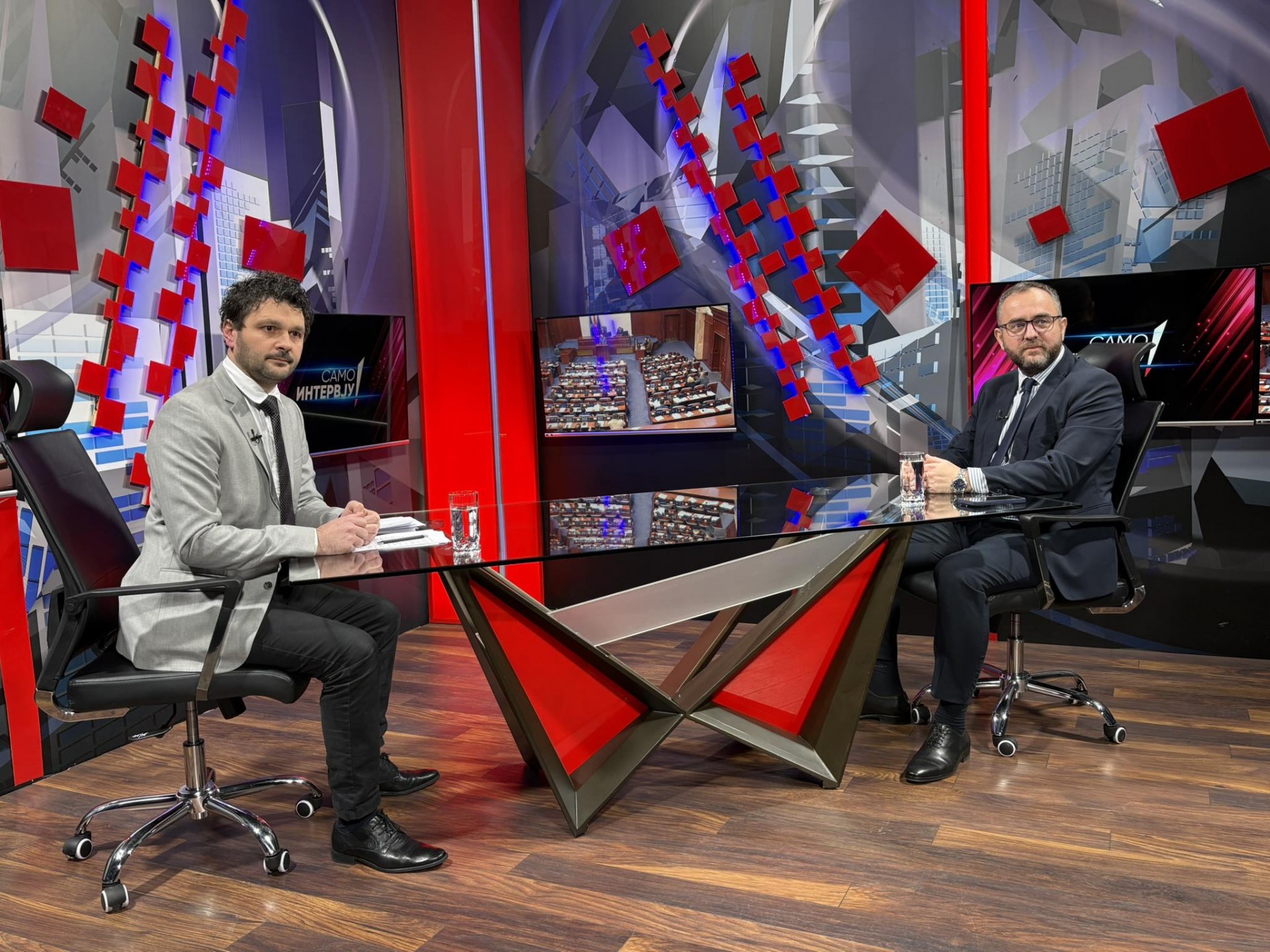 Тошковски објасни во кои случаи полицијата ќе одзема возило