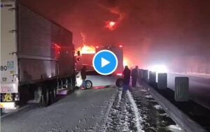 (ВИДЕО) ИМА ЗАГИНАТИ И ДЕСЕТИЦИ ПОВРЕДЕНИ: Над 50 возила во масовен верижен судир на автопат во Јапонија