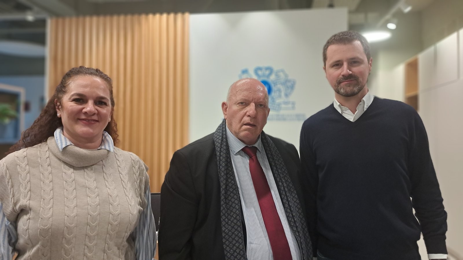 Азески во работна посета со раководството на Филип Морис во Скопје