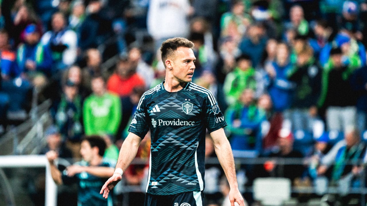 Дени Мусовски сака да игра за Македонија, блиску до националниот тим е и Андреј Тодороски