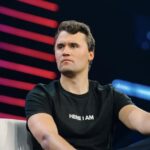 Осомничениот за убиството на Чарли Кирк денеска треба првпат да се појави пред суд