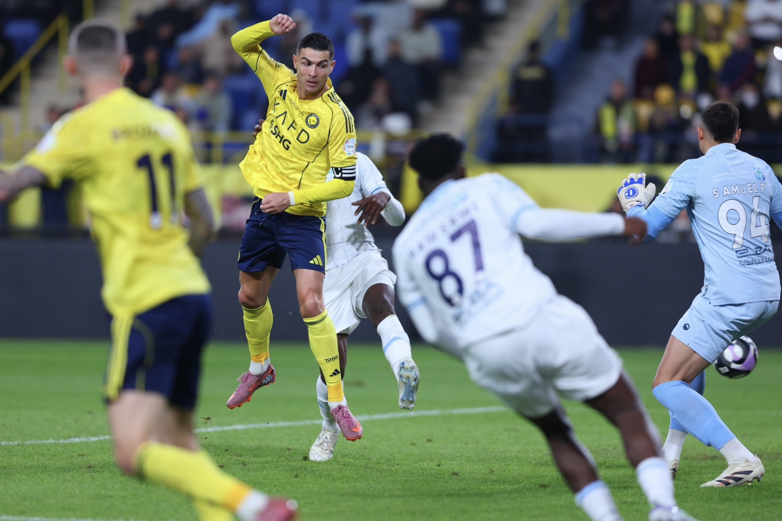 Роналдо не застанува – 14. година по ред ја мина границата од 40 гола (ВИДЕО)