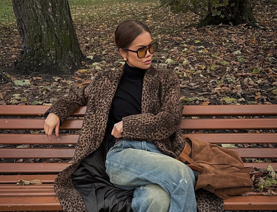 Леопардот повторно е ИН: како да го носите најхрабриот дезен со стил и мерка