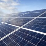 Негативните цени го забавуваат соларниот бум во ЕУ во 2025-та