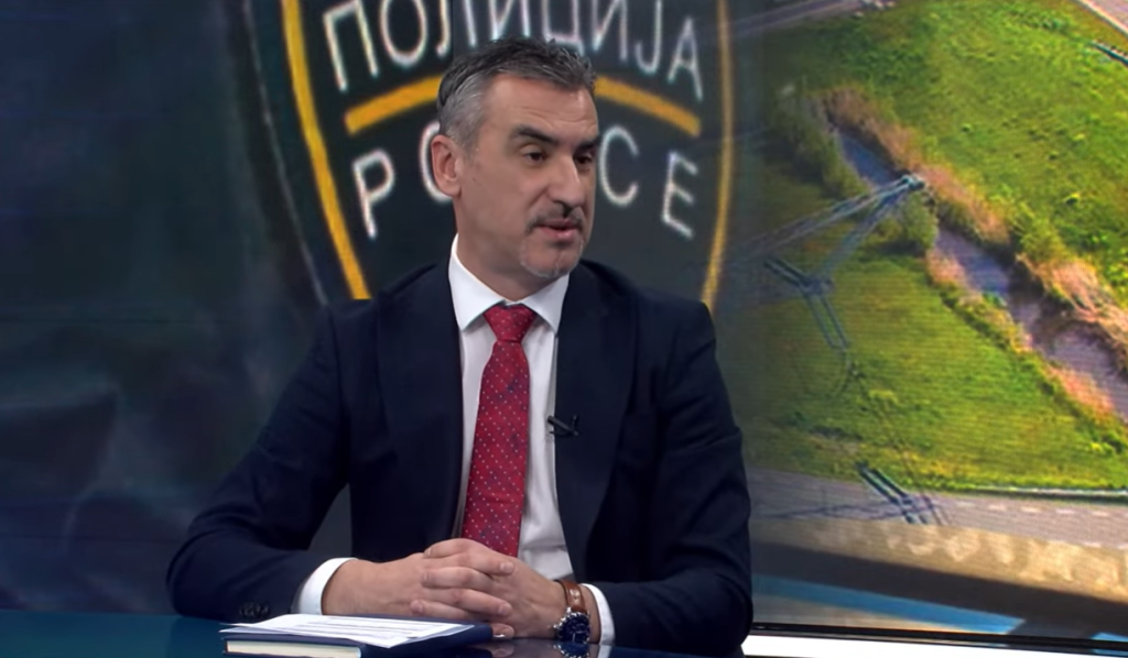 Системот „Безбеден град“ не прави разлика во боите на табличките, ги снима и службените возила – вели началникот на СВР Скопје