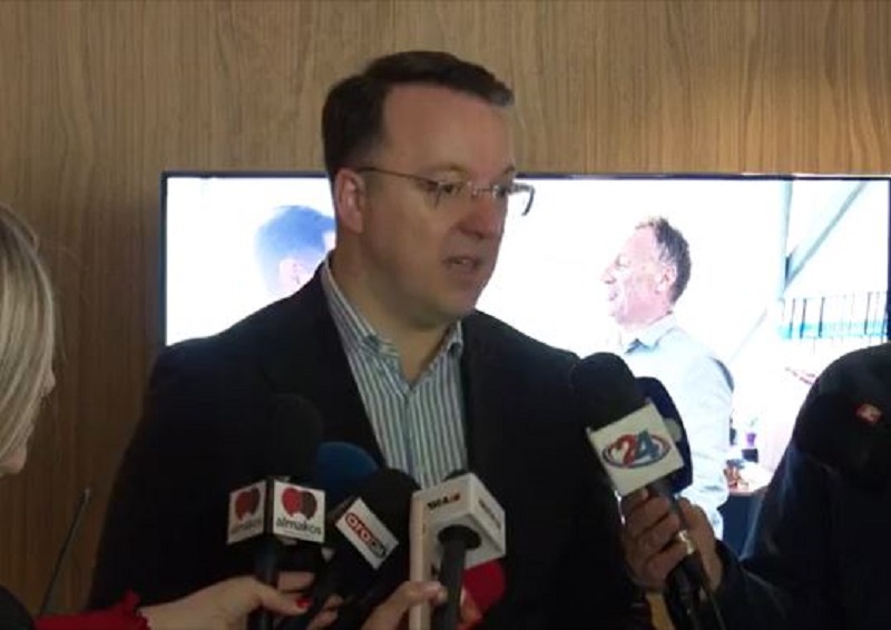 Случувањата во Бугарија не би требало да влијаат врз процесот за изградба на пругата на Коридорот 8, смета Николоски