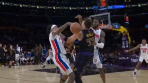 Дали Дончиќ случајно или намерно шамараше противнички кошаркар!? (ВИДЕО)