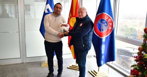 ФФМ донираше топки на клубовите од Прва и Втора футсал лига