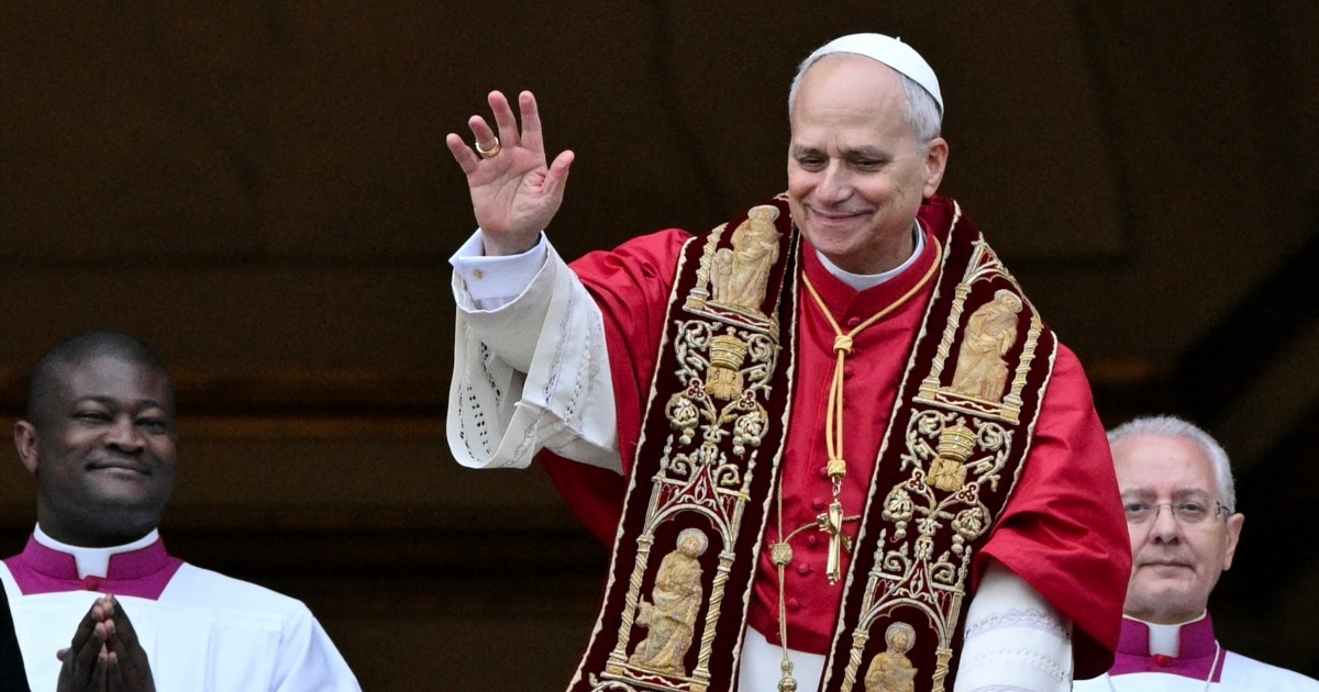 Во својата божиќна порака, Папата ги повика Русија и Украина на дијалог