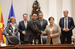 Потпишан Договорот за заем со ЕБОР вреден 20,9 милиони евра – ќе се набавуваат електрични локомотиви за ЖРСМ Транспорт