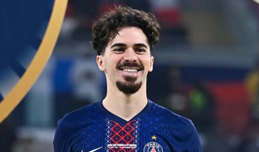 Реал е подготвен да го продаде Винисиус, за да ја финансира „операцијата Витиња“