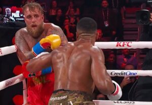Џошуа со нокдаун го порази Џејк Пол (ВИДЕО)