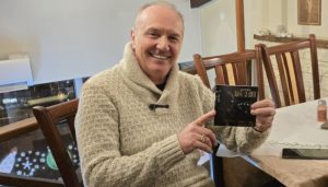 (ФОТО) Дарио го претстави новиот албум „Ковчег со злато“: „Сакав да го имам и да го подарувам“