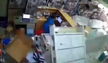 (ВИДЕО) Страшни снимки од Јапонија по разорниот земјотрес, можни бранови високи до 3 метри