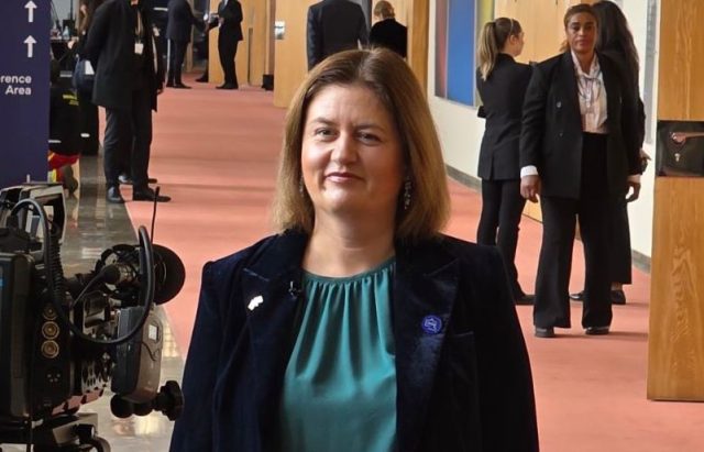 ВМРО-ДПМНЕ повторно тврди дека Божиновска не поседува бугарски пасош