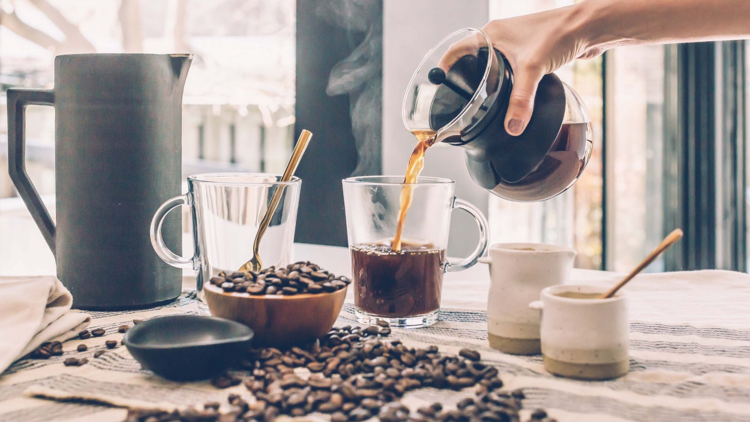 Зошто е подобро кафето да се пие ПОСЛЕ, а не ПРЕД доручекот?