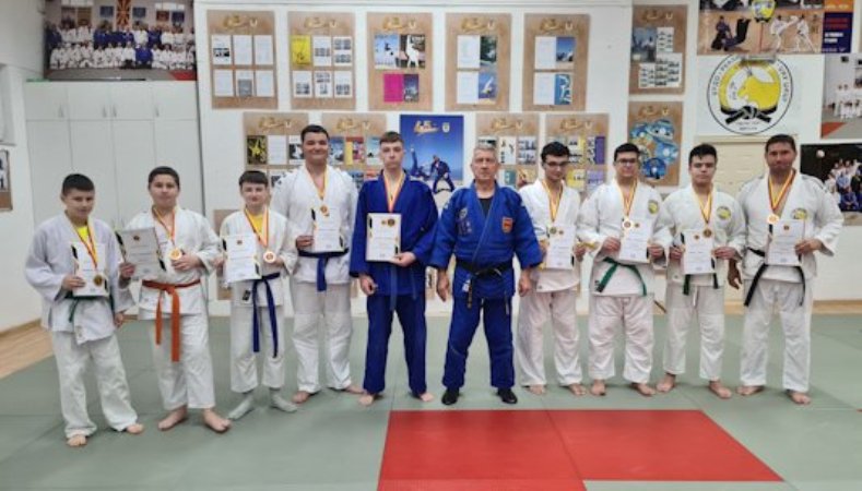 Пелистер, Маруи и Нико со најмногу први места на Државно првенство во дисциплината аики демо