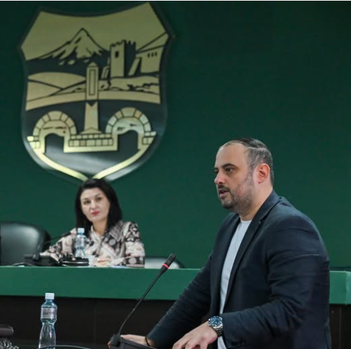 Сите средни училишта во Скопје ќе добијат фотоволтаици