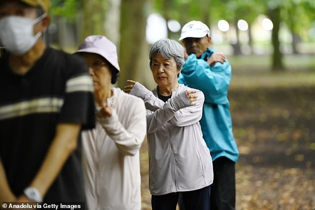 Во Јапонија има речиси 100.000 луѓе над 100 години – нивните тајни не се само во гените, туку во секојдневниот живот и културата