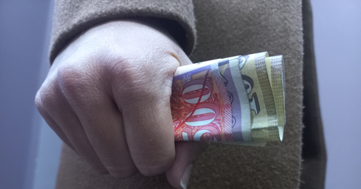 Нема зголемување на минималната плата пред март, Синдикатите најавија протести