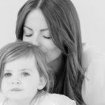 Позната американска инфлуенсерка скршена од тага, ги изгуби двете ќерки за 18 месеци