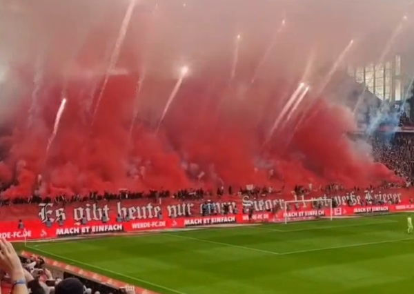 Германските екипи платиле милиони евра за казни поради пиротехника!