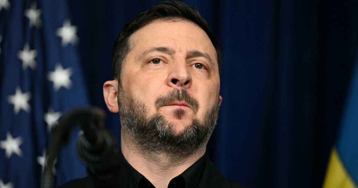 Зеленски: Руските акции во Украина не се совпаѓаат со „мирната реторика“ на Путин во разговорите со Трамп