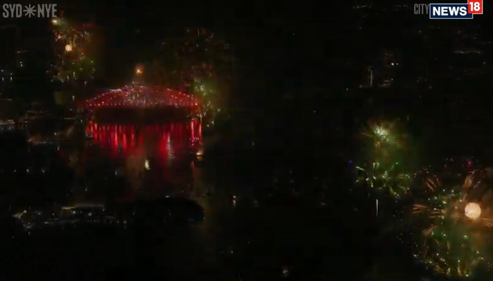 (ВИДЕО) Спектакуларен огномет – Австралија влезе во 2026 година