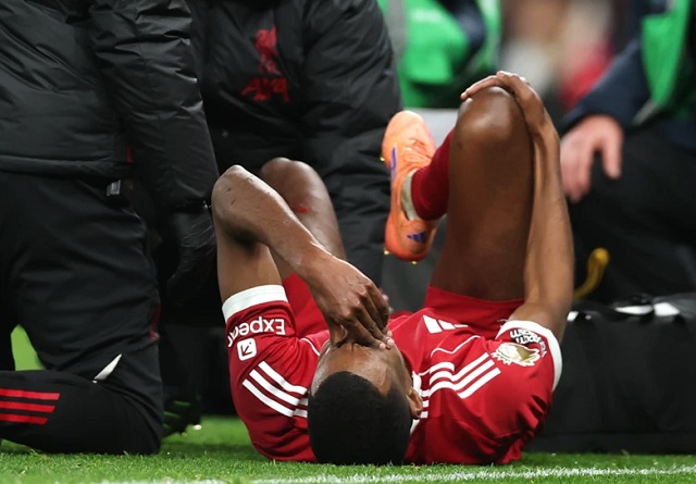 Александер Исак скршил нога