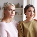 Психолог открива четири знаци дека вашите  свекор и свекрва се нарцисоидни