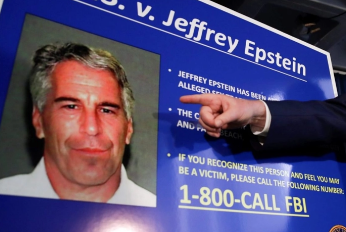 Министерството за правда на САД ги објави документи од истражните досиеја на Епштајн