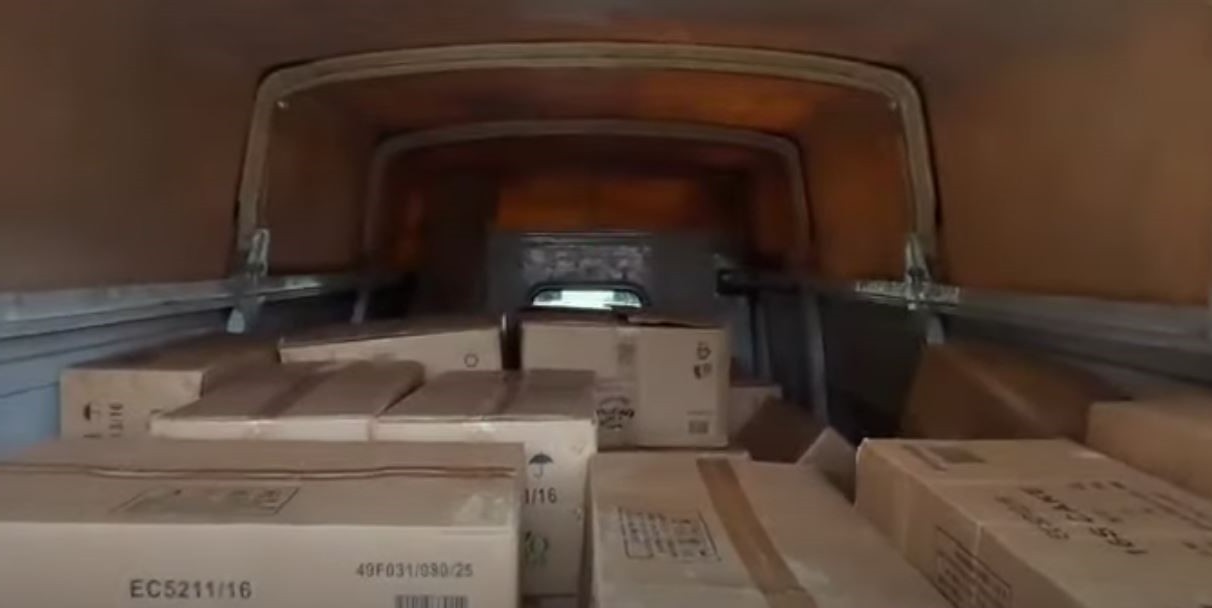 (ВИДЕО) МВР со рекордна заплена од 25 тони пиротехника, ја превезувал полицаец