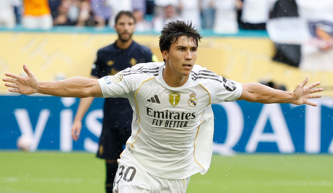 Јувентус го носи „кралот“ Гонзало Гарсија како конкуренција на Душан Влаховиќ