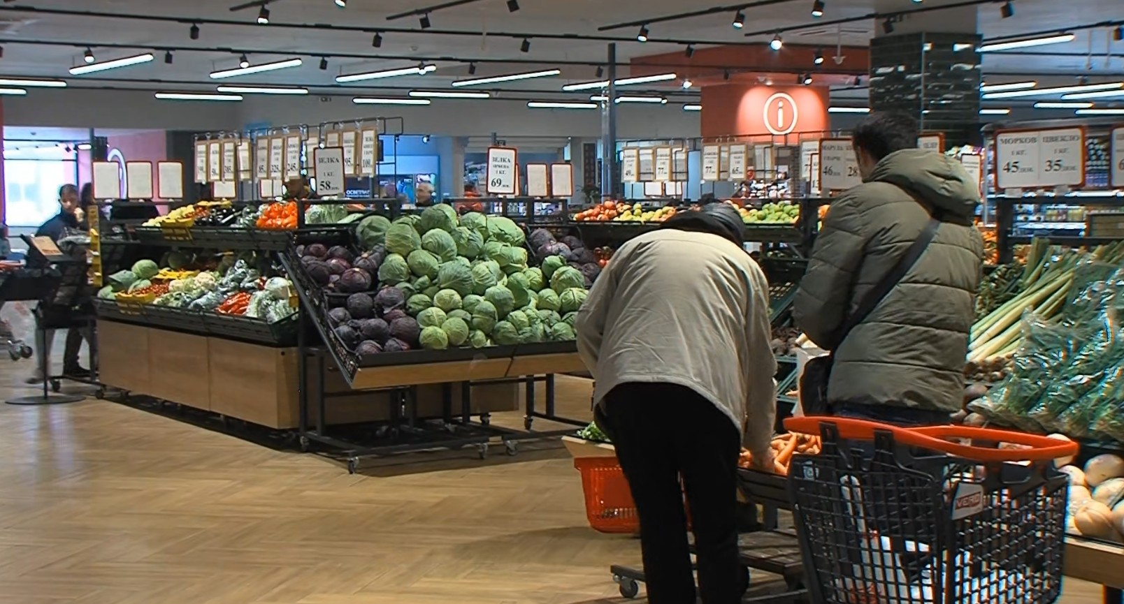 Синдикална кошница: декември поскап од ноември, најмногу пари одат за храна