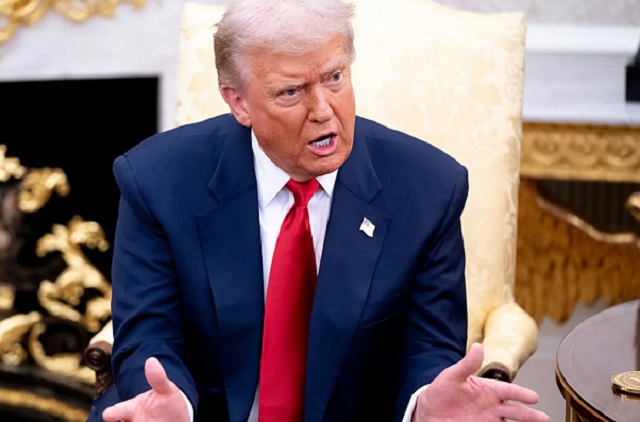 Трамп го повика Зеленски на избори и не исклучува интервенции и во Колумбија и Мексико поради дрогата