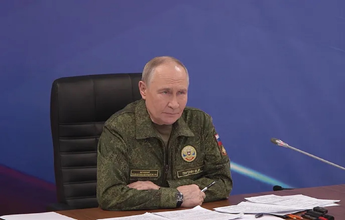 Руските сили ги заземаа Мирноград и Хуљајпоље објави Кремљ, Путин вели дека Киев не брза да договори мир