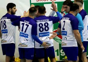 Струга имаше сила само едно полувреме, Прилеп ги однесе бодовите