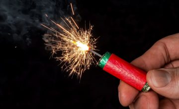 Петардите не се играчка!