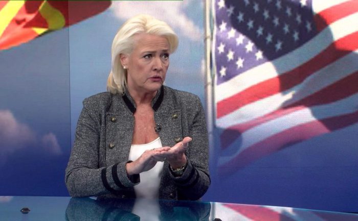 АГЕЛЕР СИ ОДИ ОД МАКЕДОНИЈА: Таа е меѓу 30-те дипломати од кариера кои се на списокот на Трамп за смена во амбасадите на САД