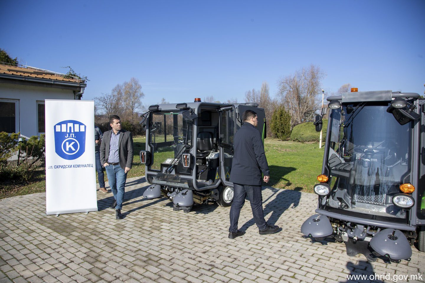 Нови машини за чистење доби ЈП „Охридски Комуналец“