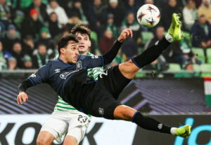 Маестрален гол на Миовски, но Ренџерс по пресврт загуби од Ференцварош (ВИДЕО)