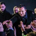 Курти убедливо победи на вонредните избори во Косово
