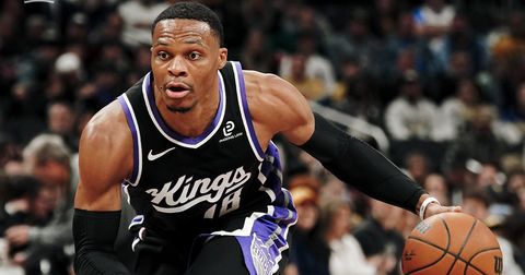 Вестбрук со „трипл-дабл“ се загреа за Јокиќ, Феникс ја изненади Минесота