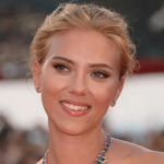 Скарлет Јохансон открива дека семејството ја критикувало поради името што му го дала на синот