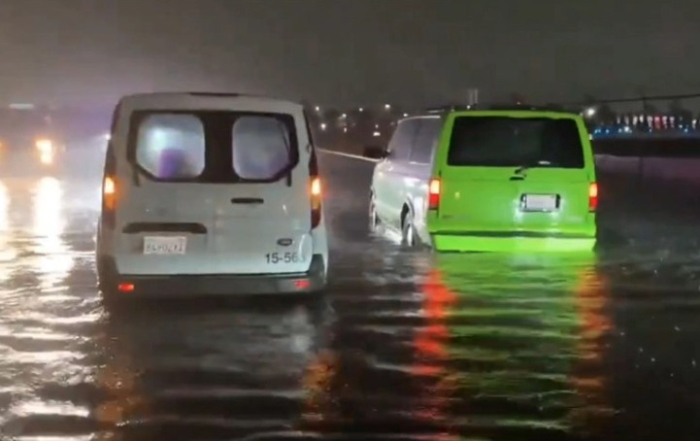 Во Лос Анџелес прогласена вонредна состојба поради поплавите