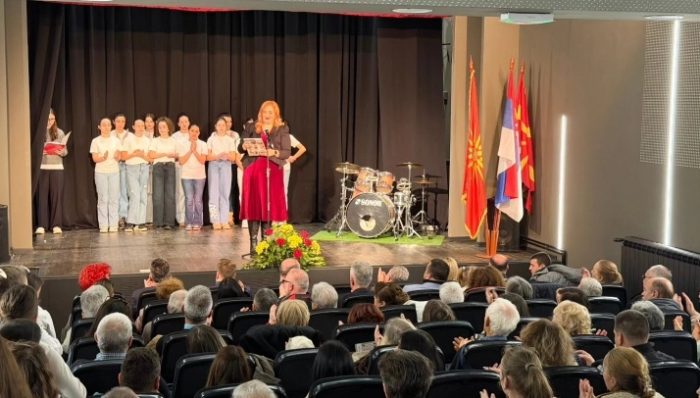 МАКЕДОНЦИТЕ ВО СРБИЈА: Одбележана и 10-годишнината од воведувањето на македонскиот јазик во училиштата во Лесковац