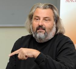 Миленко Неделковски со жесток коментар: Од индустриски град – во бетонска и бирократска метропола