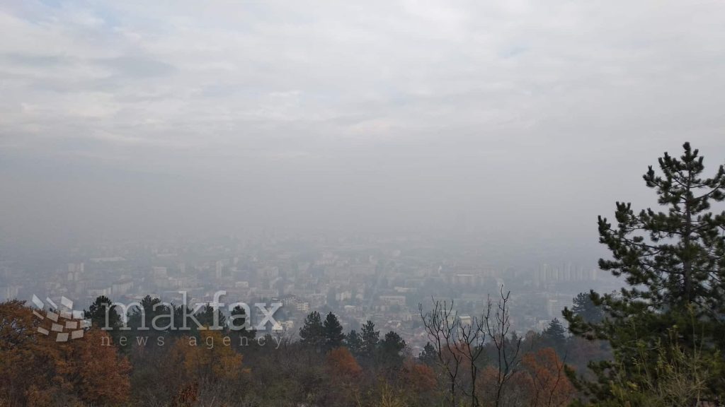 „Врват криминални тендери на ДПМНЕ додека Скопје се гуши во загаден воздух“, велат од СДСМ