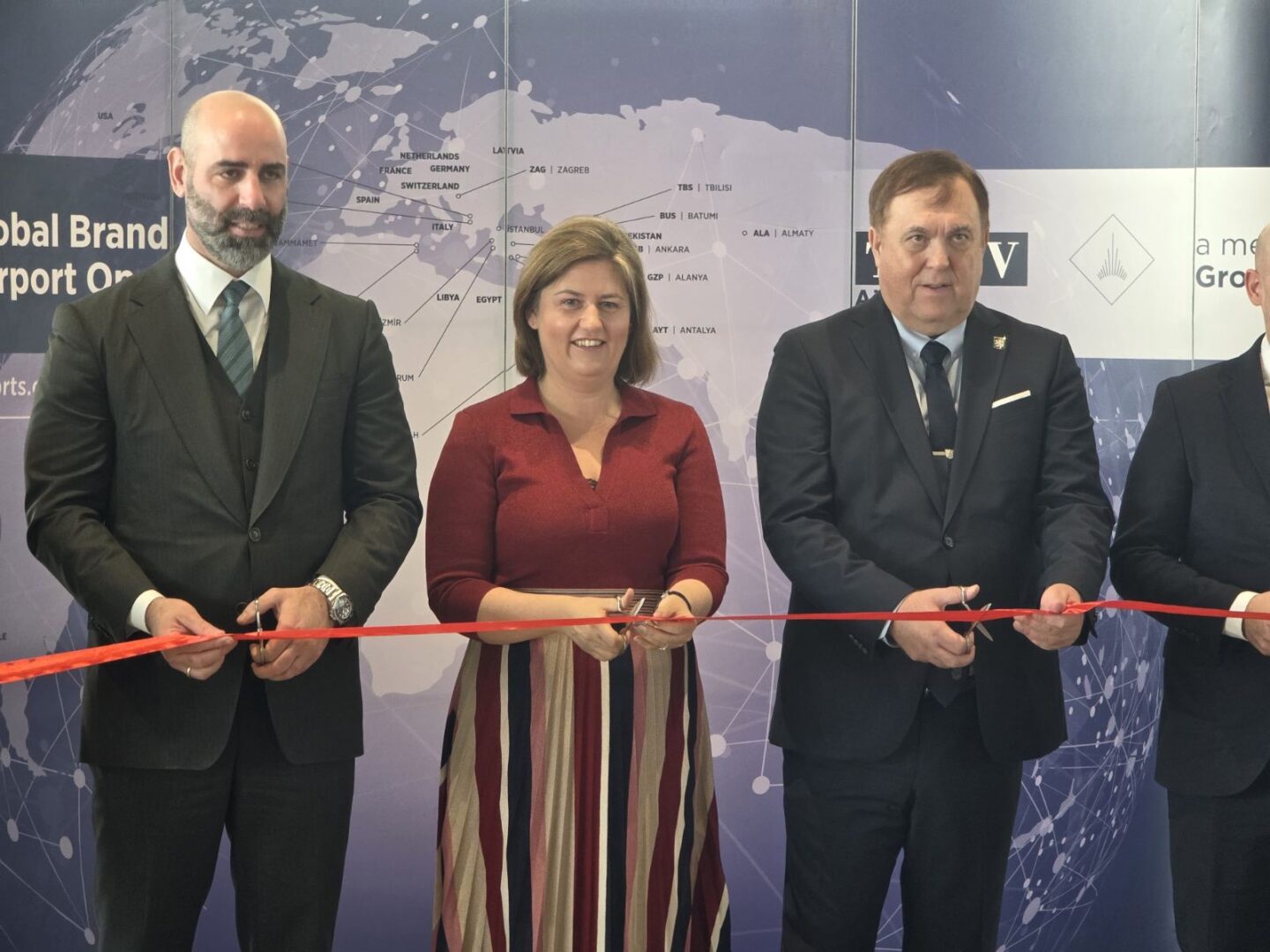 Директна авиолинија Скопје – Прага, за Божиновска таа е реална врска меѓу двете економии